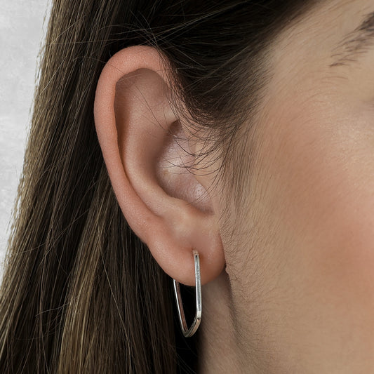 Brinco de Argola Quadrada em Prata 925 - Galeria