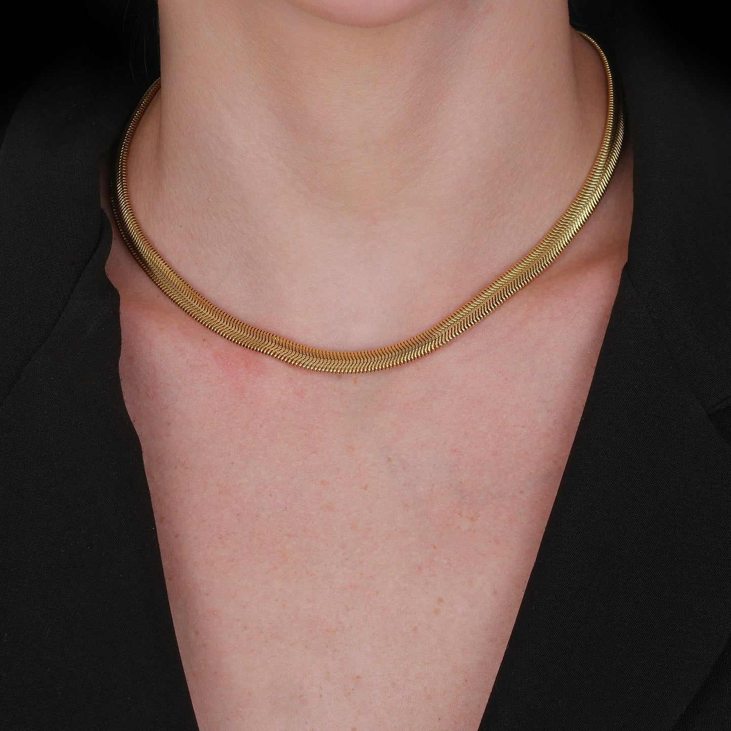 Colar Dourado Lacraia